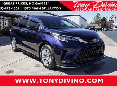 2023 Toyota Sienna XSE 7-Passenger