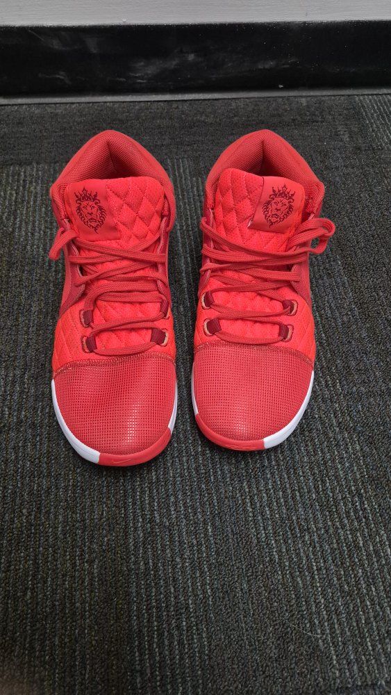 Nike Men's Red LeBron Witness II Basketball Shoes, Size 12, High-Top