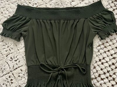 Off-Shoulder Peplum Style Blouse