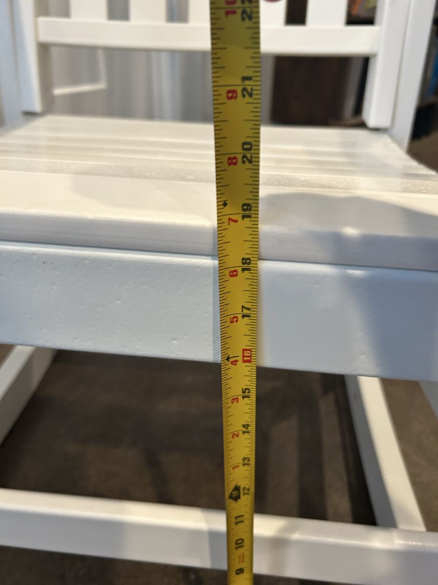 Main image 7