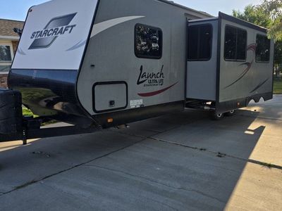 2017 Starcraft Launch Ultra Lite 27BHU