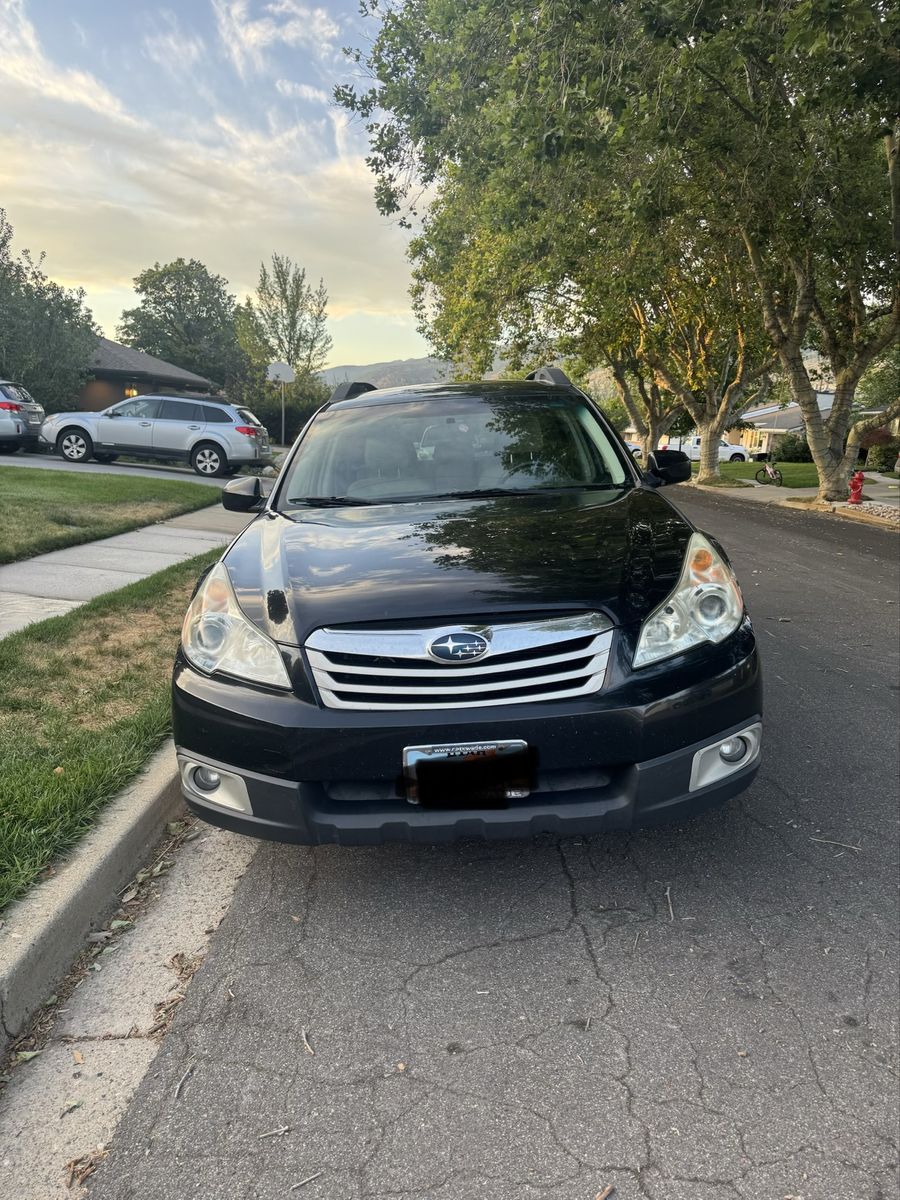 2012 Subaru Outback 2.5i Premium