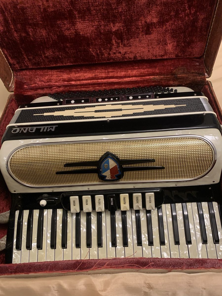 Vintage MILANO Italian Piano Accordion Accordian- Black/Pearl Finish w/ multiple registers