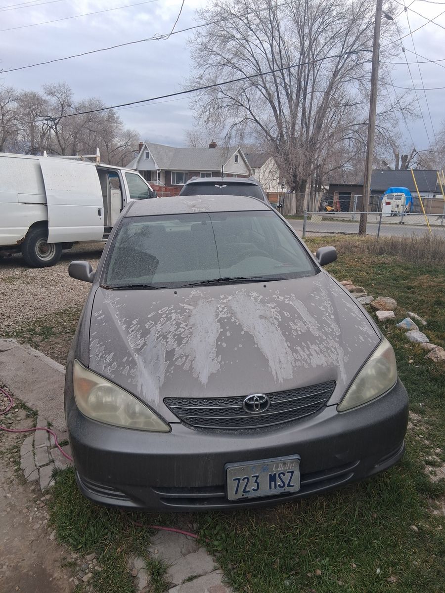 2003 TOYOTA CAMRY LE