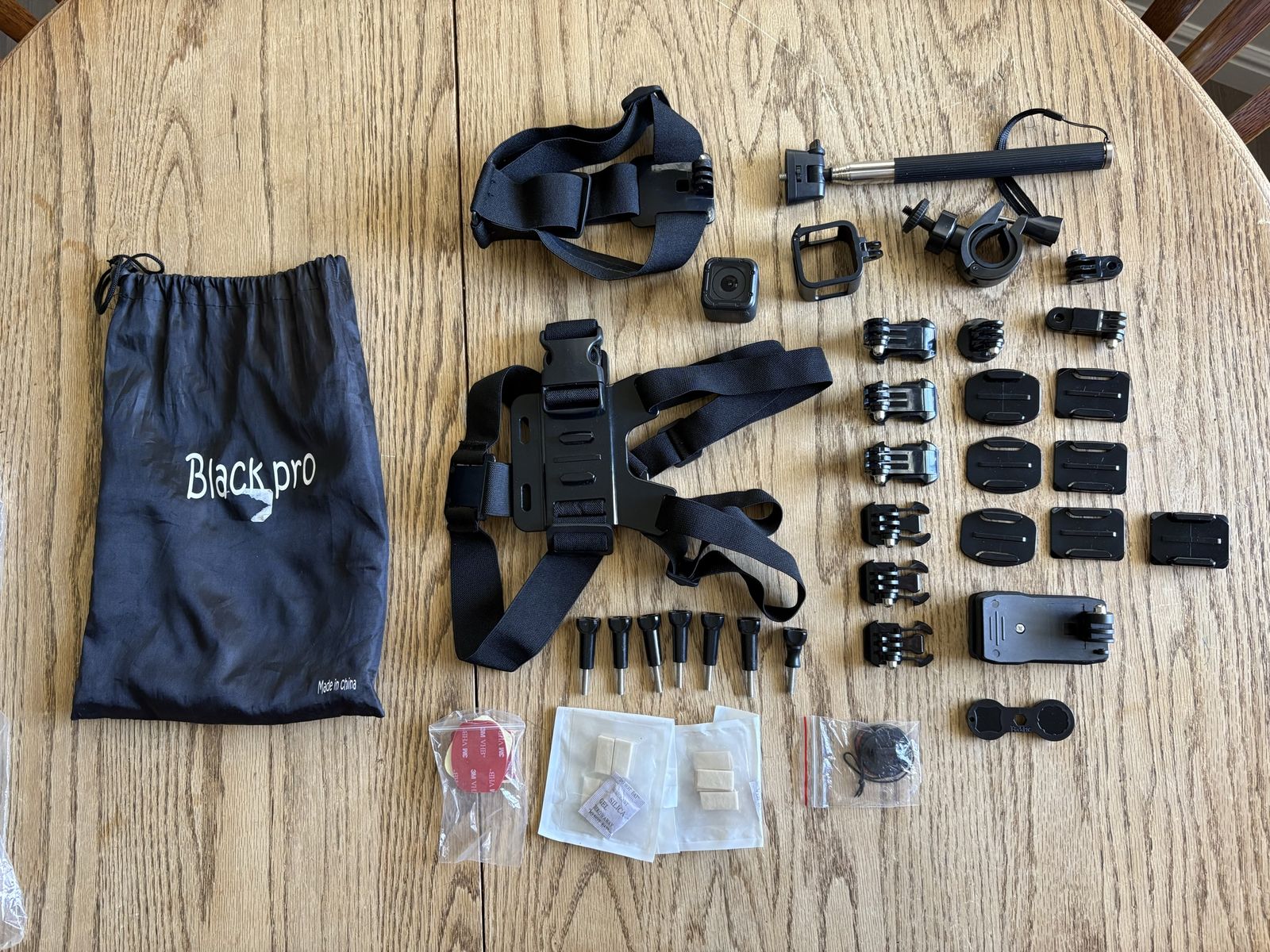 GoPro Hero Session Black + Accessories