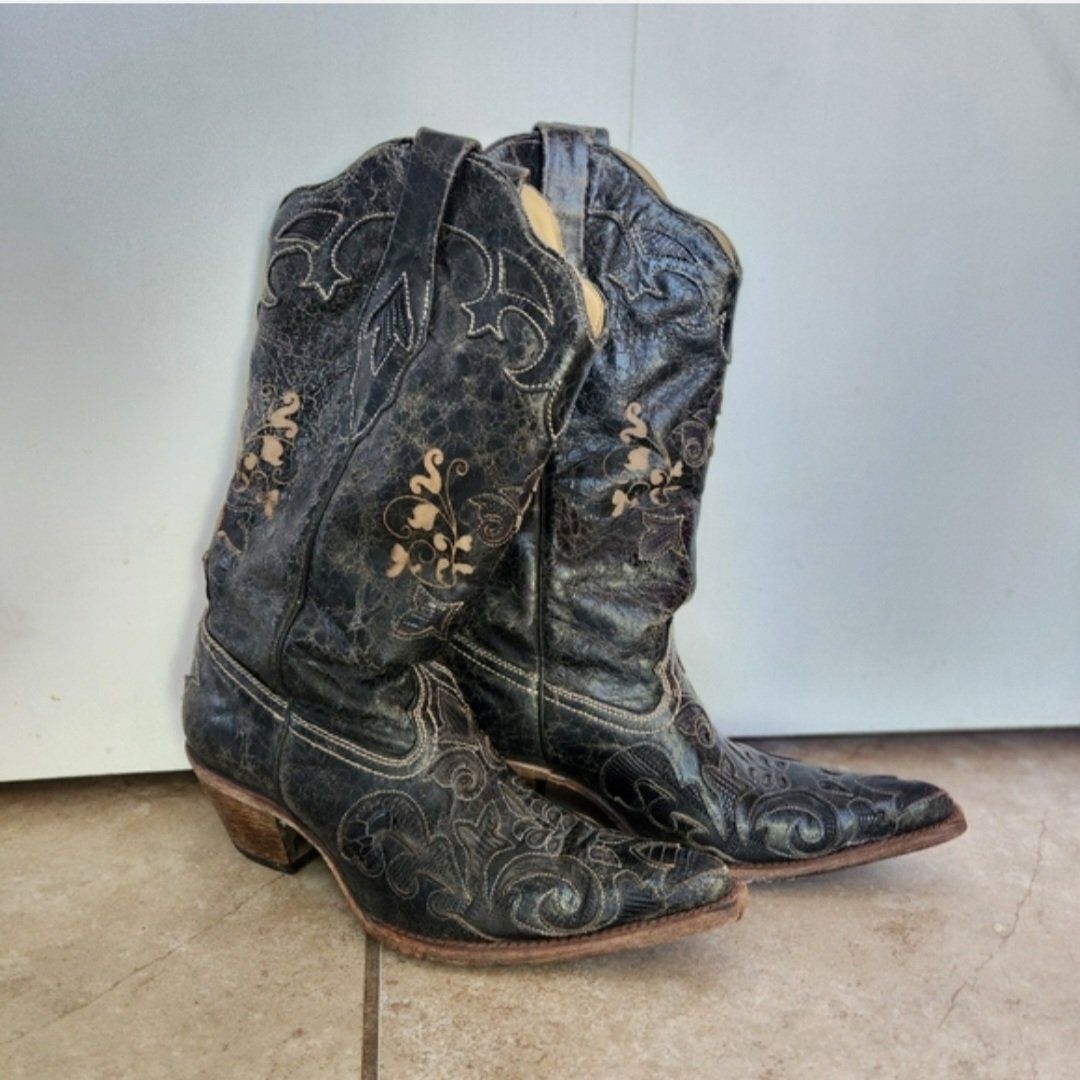 Corral Vintage Black Boots