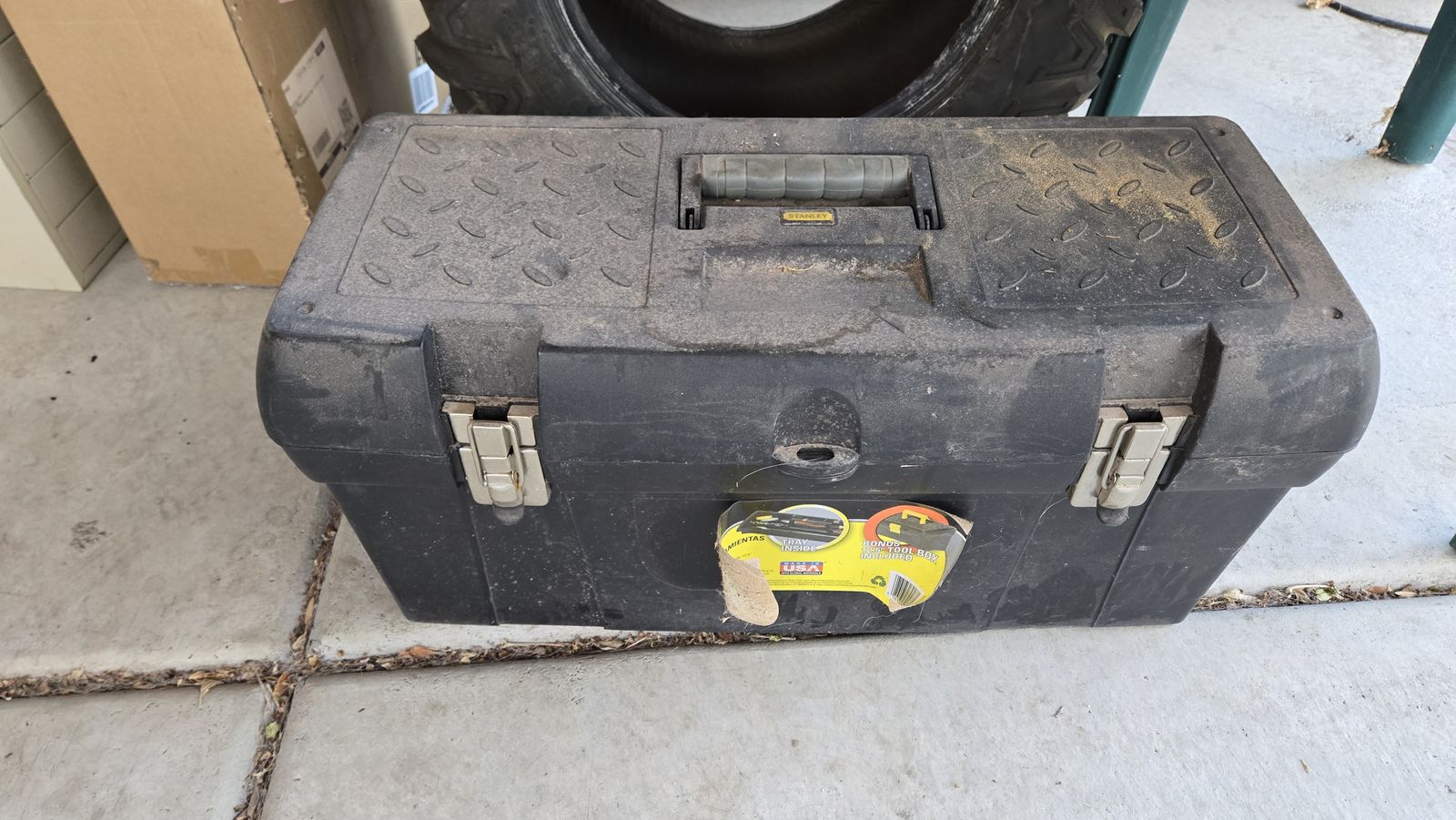 Stanley Black Plastic Toolbox with Removable Tray - Durable Storage