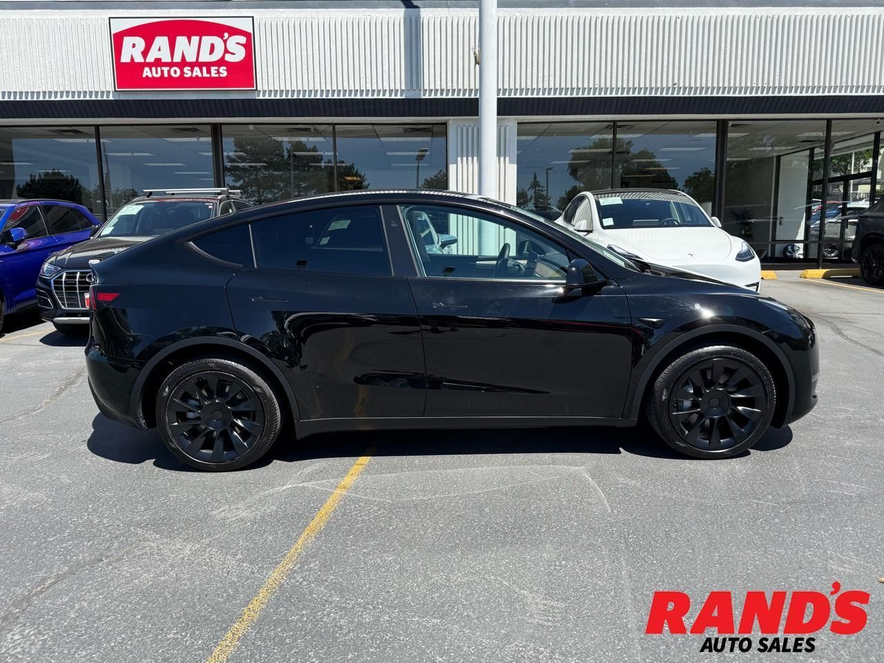 2023 Tesla Model Y Long Range