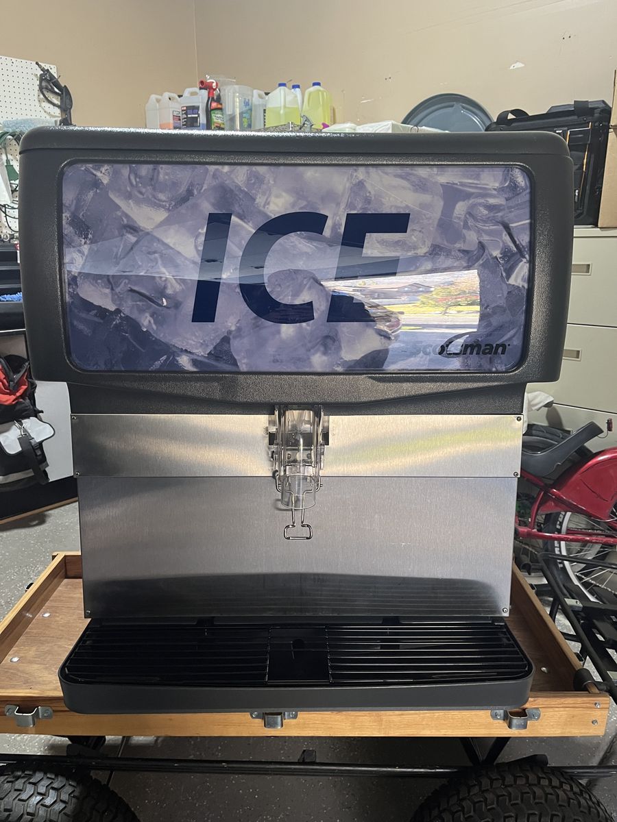 Scotsman Commercial Ice Dispenser Model ID200B-1A