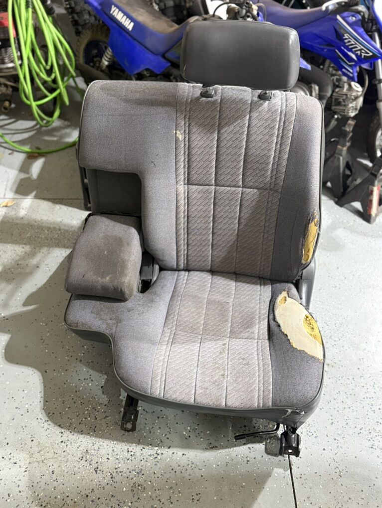 1995–2004 Toyota Tacoma Driver Seat (Project)