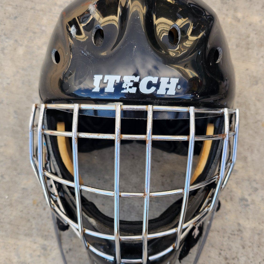 ITECH goalie helmet mask