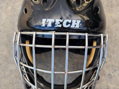 ITECH goalie helmet mask