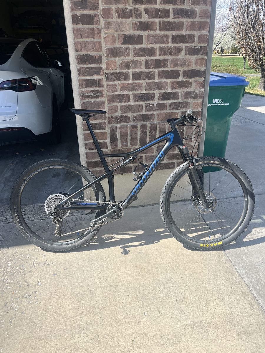 Carbon Specilized Epic Evo Pro