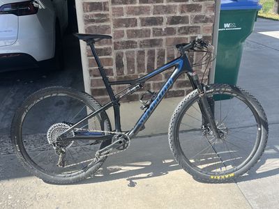 Carbon Specilized Epic Evo Pro