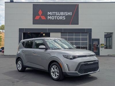 2023 KIA SOUL LX