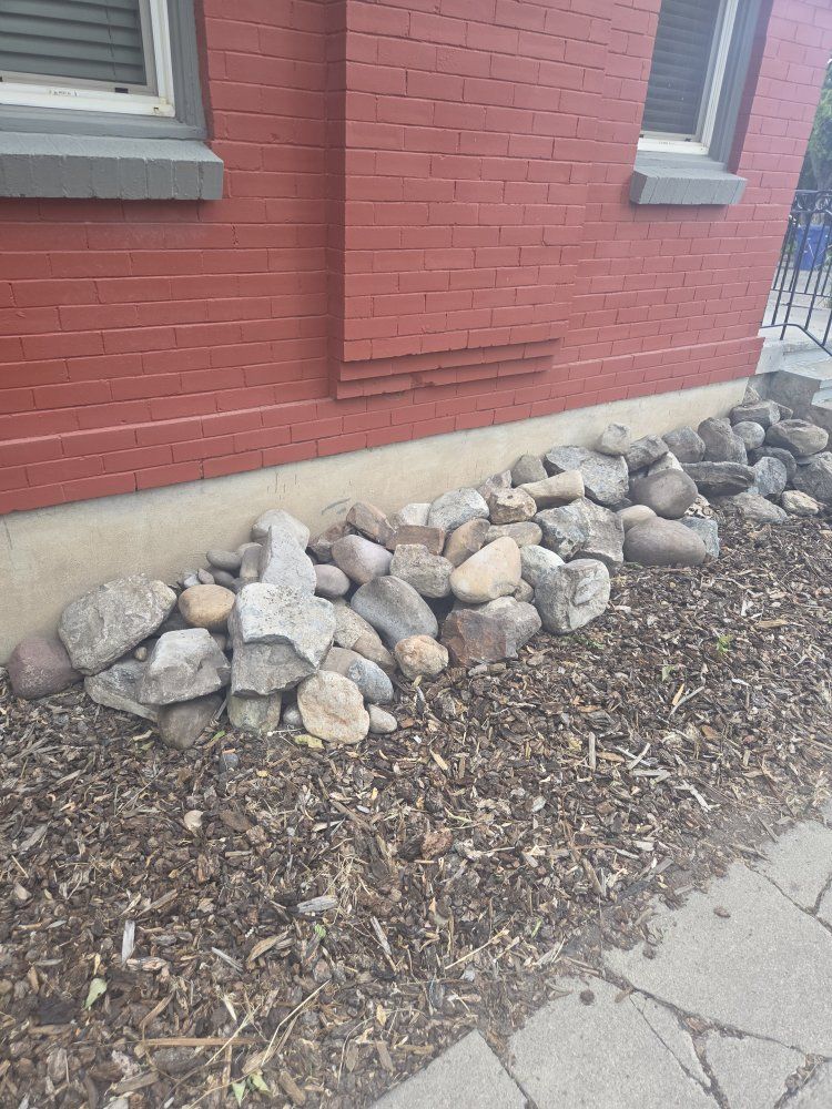 Landscape Rocks / Boulders