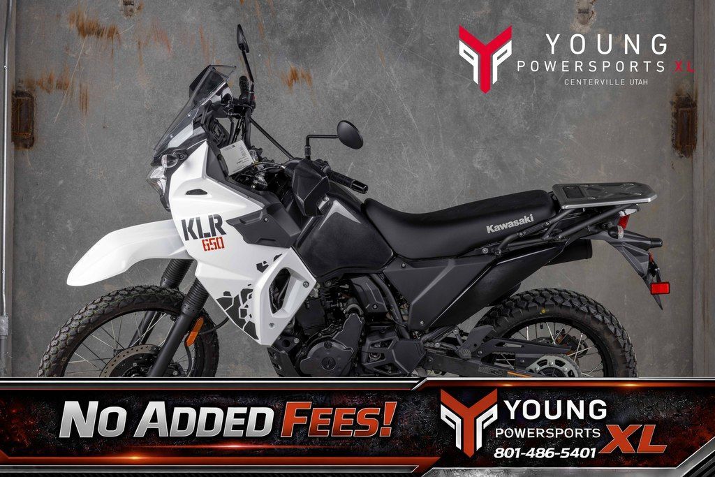 2025 Kawasaki KLR®650 Pearl Crystal White/Metallic Carbon Gray