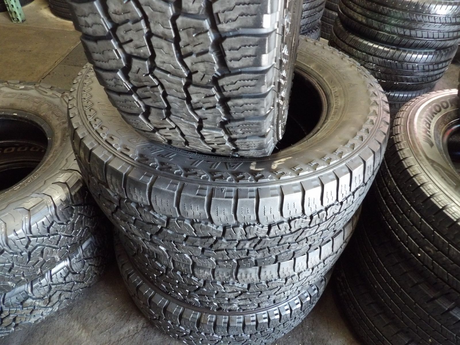 245/65R17 MAZAMA OPEN RANGE SET OF USED TIRES