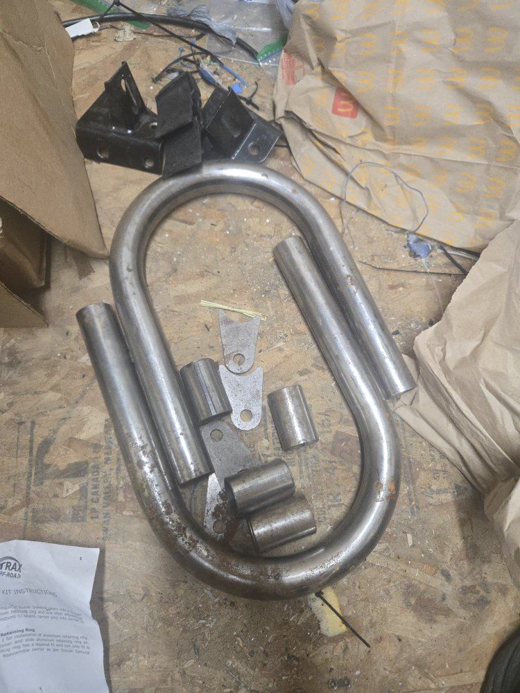Suzuki Samurai, sidekick, Geo tracker parts.SPIDERTRAX Retainer Sleeve Kit & Assorted, extended length shock mount,light mount