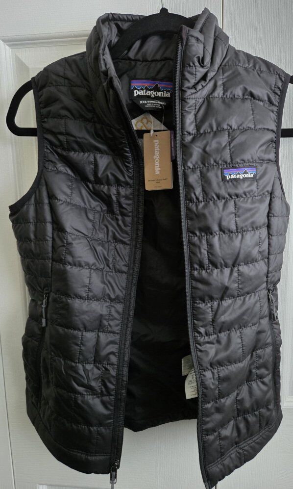 NWT ladies patagonia nano puff vest XXS black