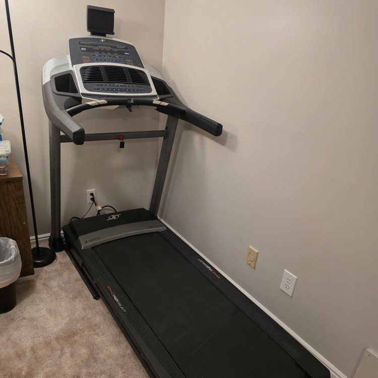 Nordictrack Z1300i Treadmill