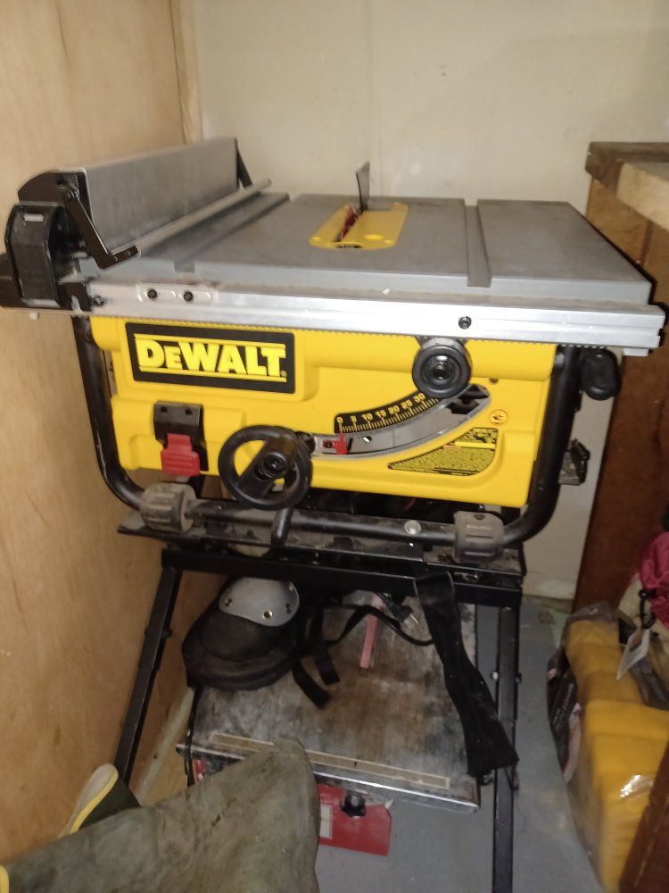 Dewalt table saw