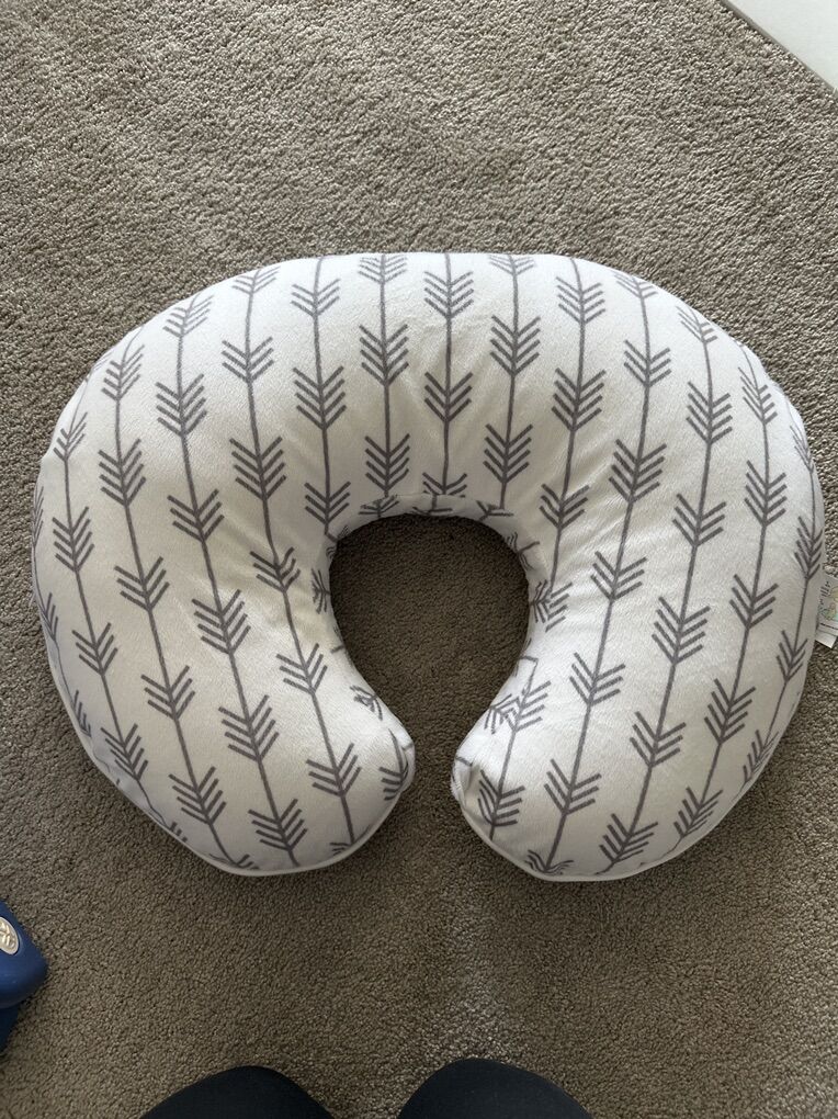 Boppy Nursing And Infant Support Pillow