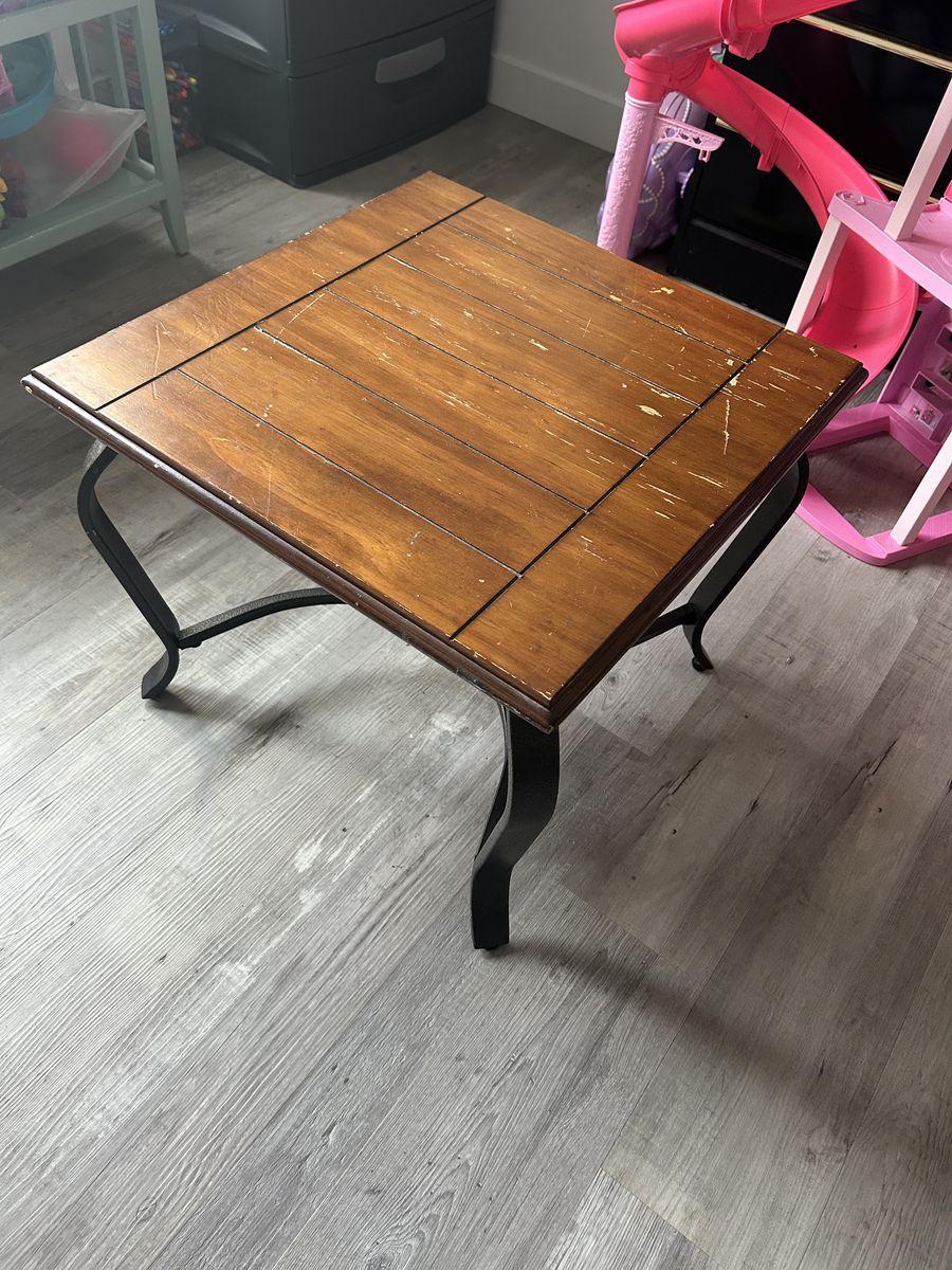 Side Table/Coffee Table