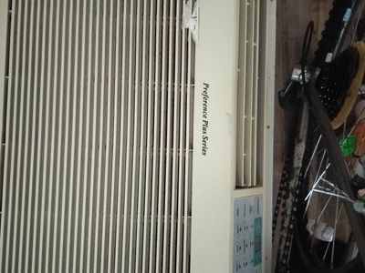 Haier AC Unit – Powerful Cooling – Must Go