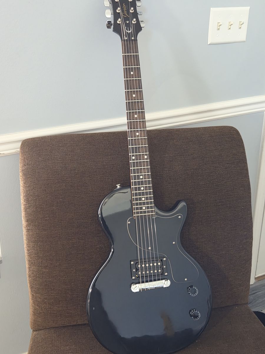 Epiphone Junior Model