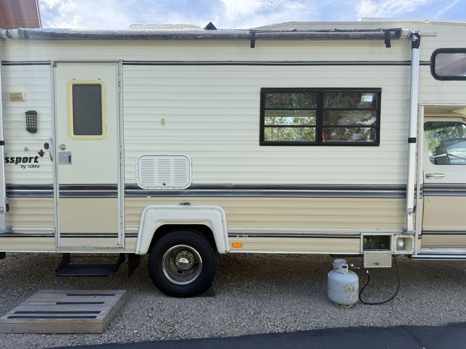 1989 Ford E-Series E-350