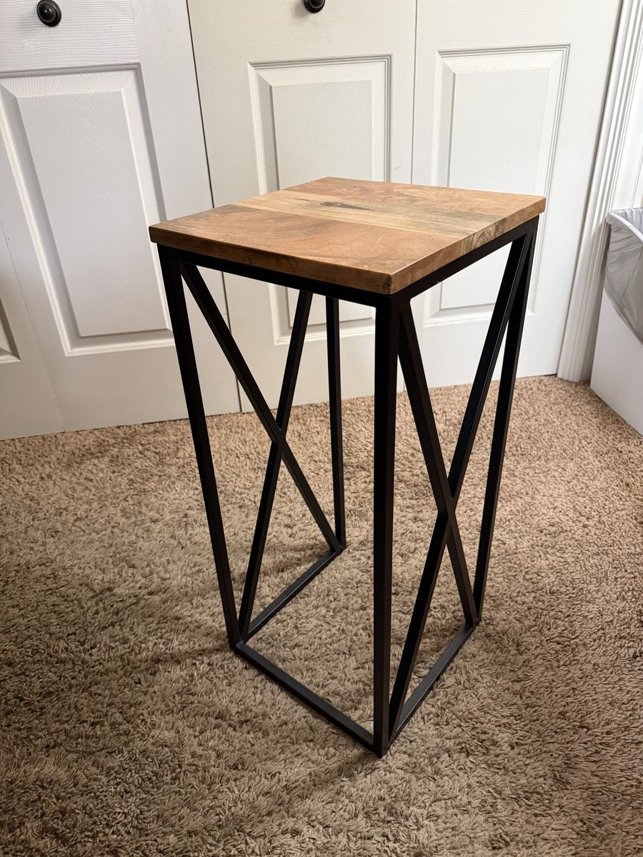 Modern Industrial Wood Top Accent Table with Black Metal Base