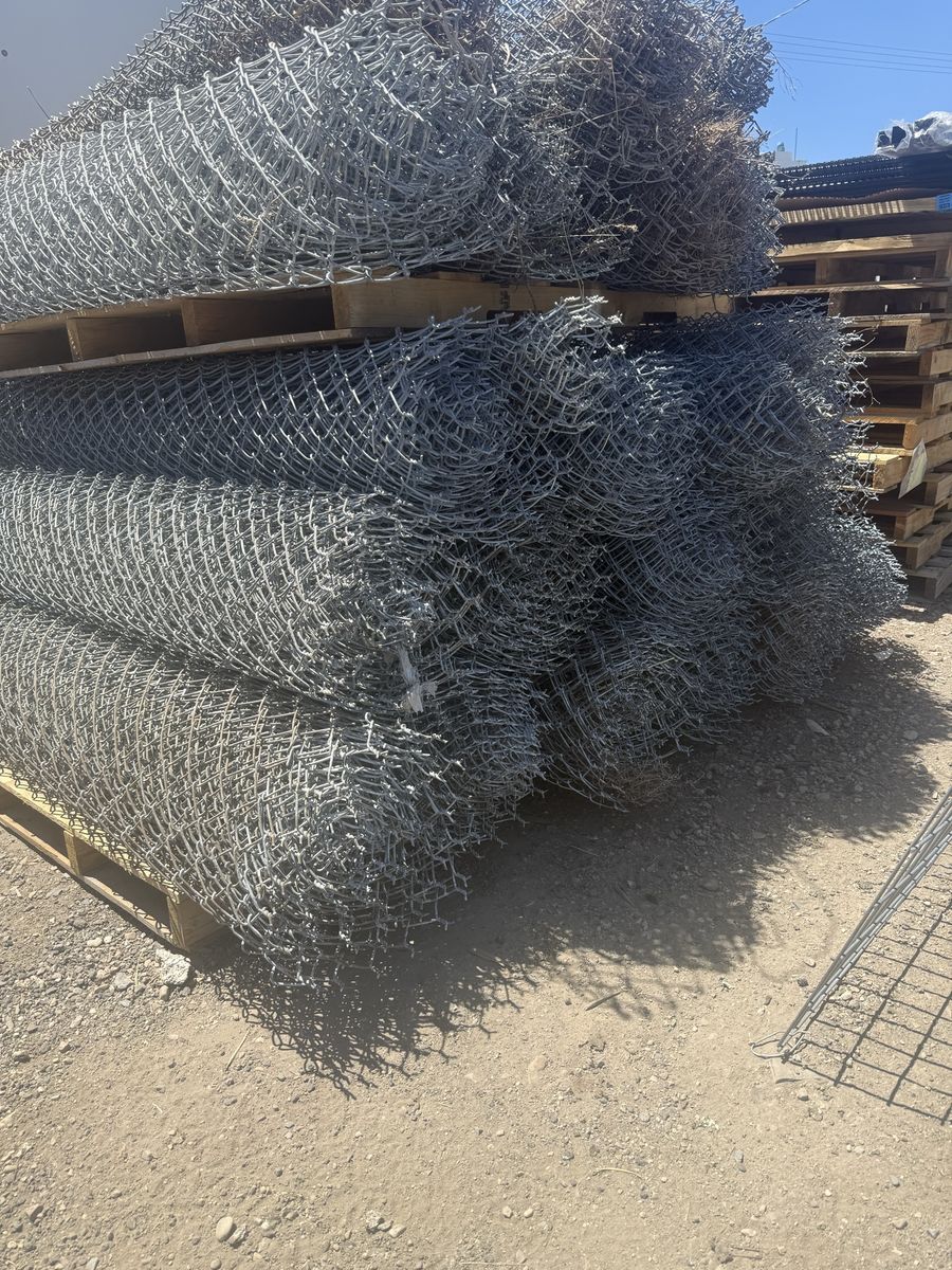 6' Used 600' galvanized chain link wire