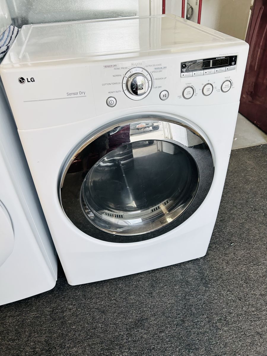 LG electric dryer