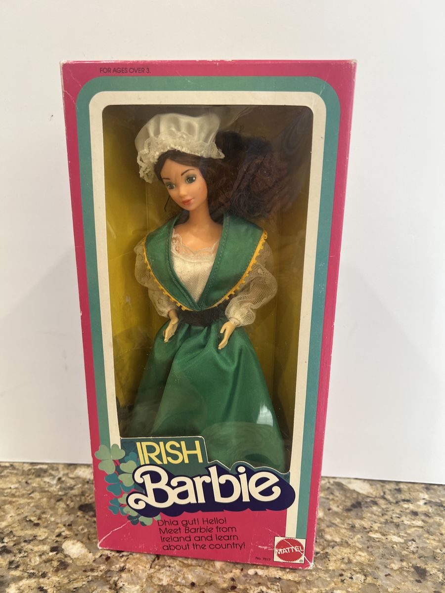 Vintage 1983 Irish Barbie In Box #7517