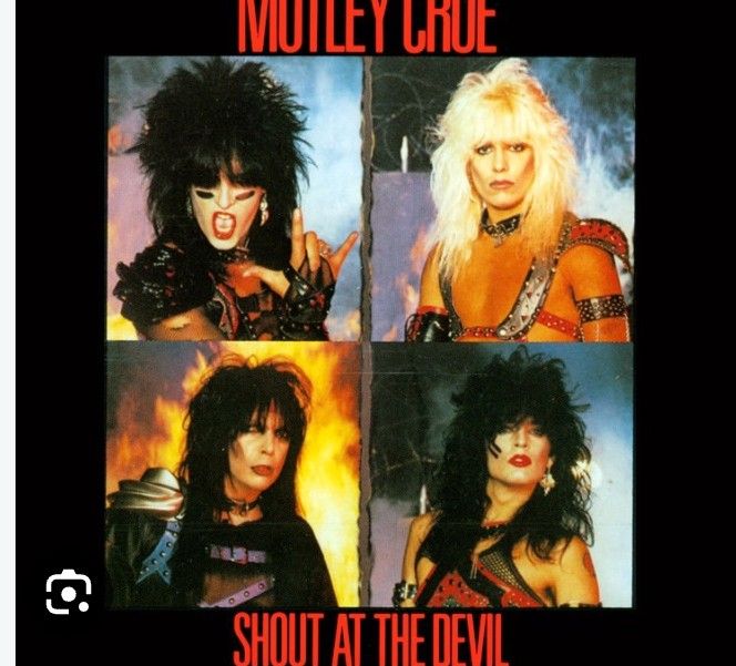 FRONT ROW- with AISLE SEAT- TICKETS TO MOTLEY CRUE $1000 each