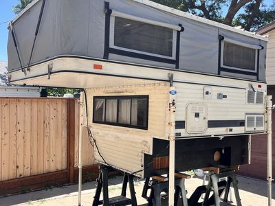 1997 Four Wheel Camper Hawk