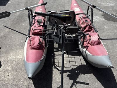 9 foot wilderness pontoon