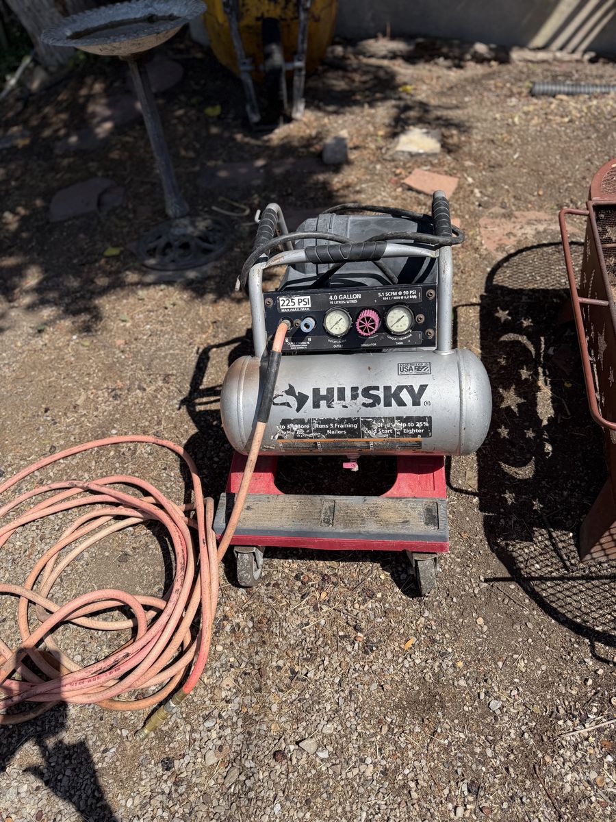 Husky 4.0 Gal Air Compressor