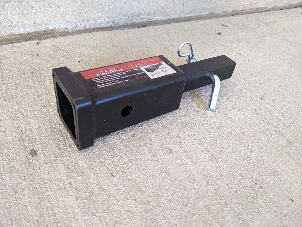 Hitch Adapter - 1 1/4" to 2"