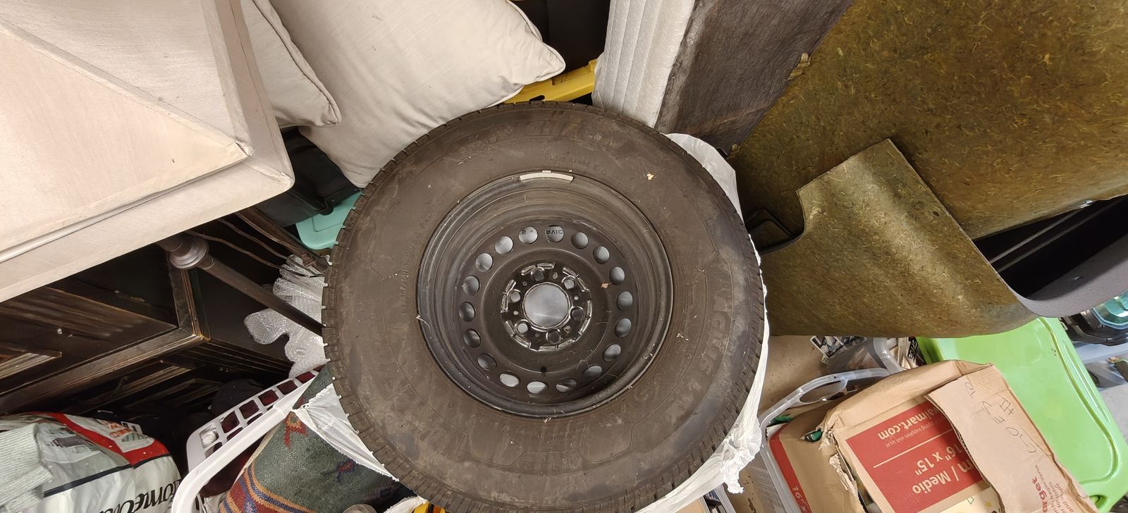 4 Michelin Agilis wheels (tires and rims) ~300 miles (LT245/75R16)