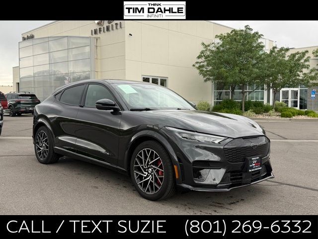 2022 Ford Mustang Mach-E GT