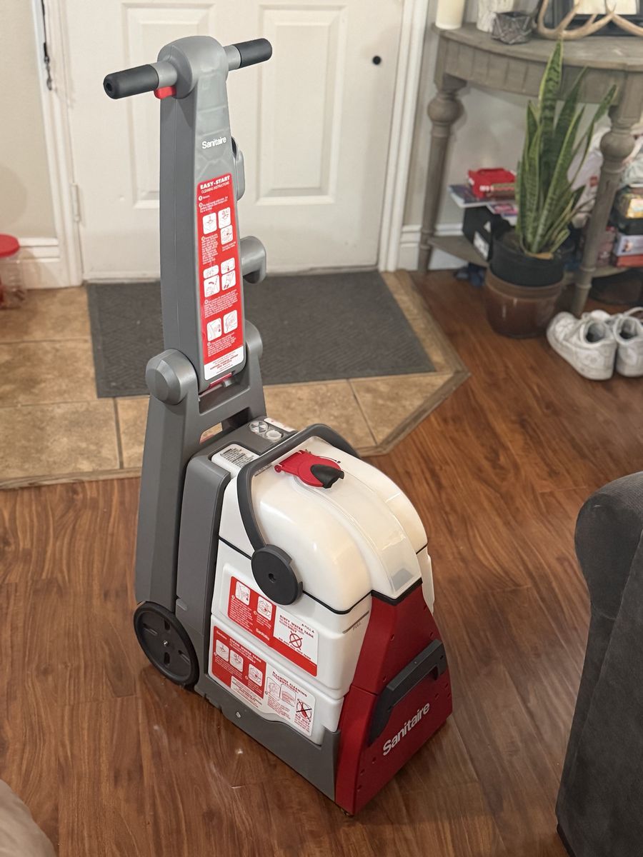 Sanitaire SC6100A Commercial Floor Finishing Machine