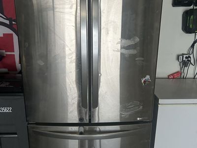 LG Stainlerss Steel French Door Refrigerator (LFC21776ST)