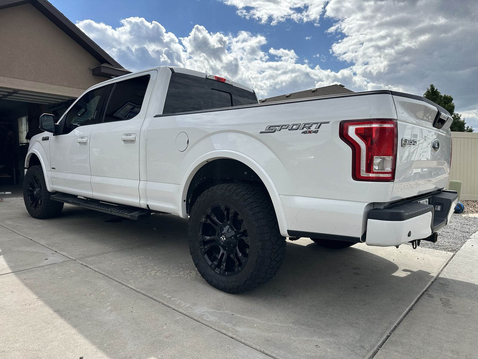 2017 FORD F150 XLT