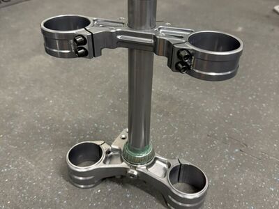 Rfloxa/fastace Fork Triple Clamp