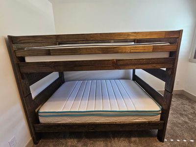 Solid wood bunk bed (Full over Full)
