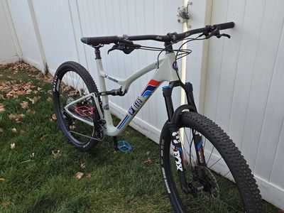 Ibis Exie carbon fiber bike 2025