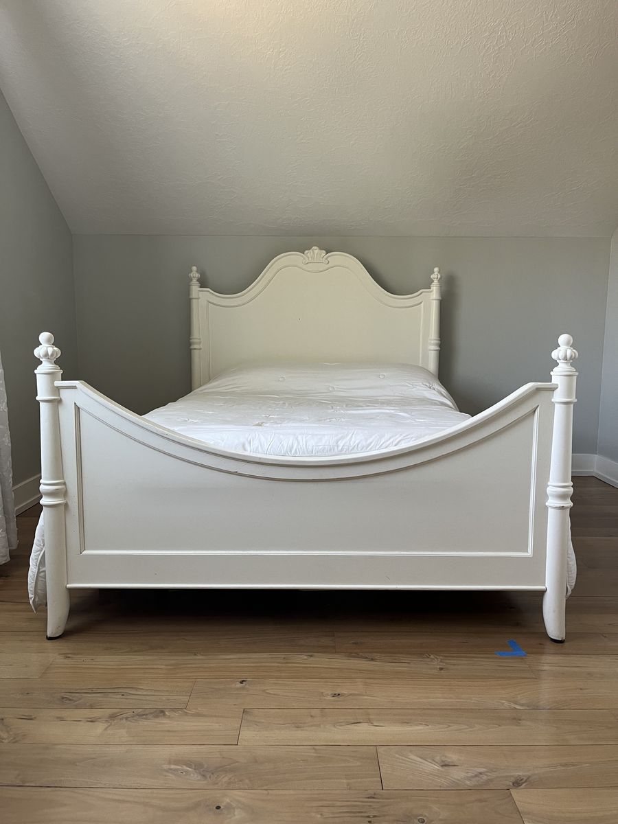 Stanley Furniture Young America "Isabella" Collection