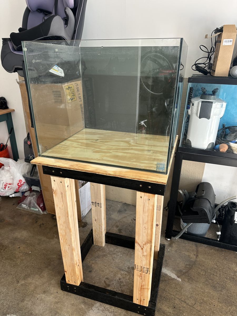 40 Gallons Fish Tank nuvo Alack